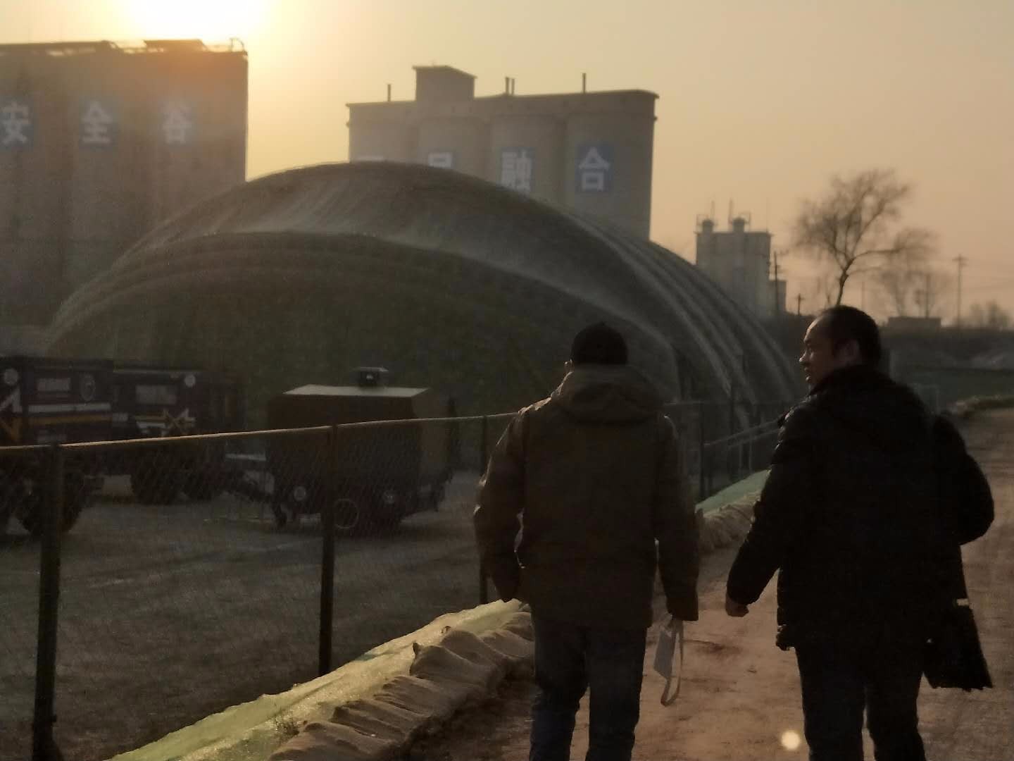 东光机库外罩图